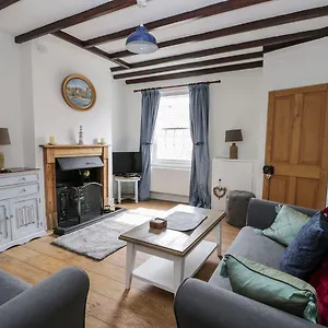 pebble-cottage.yorkshirehotels.net/